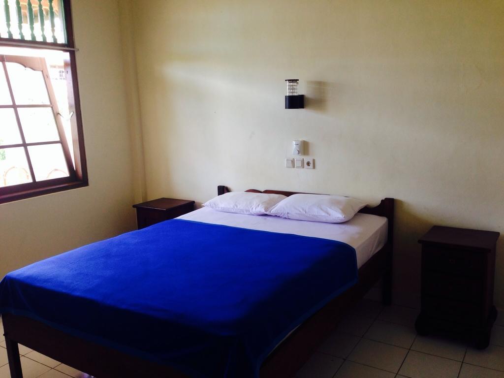 Mekar Jaya Bungalows Кута Екстериор снимка