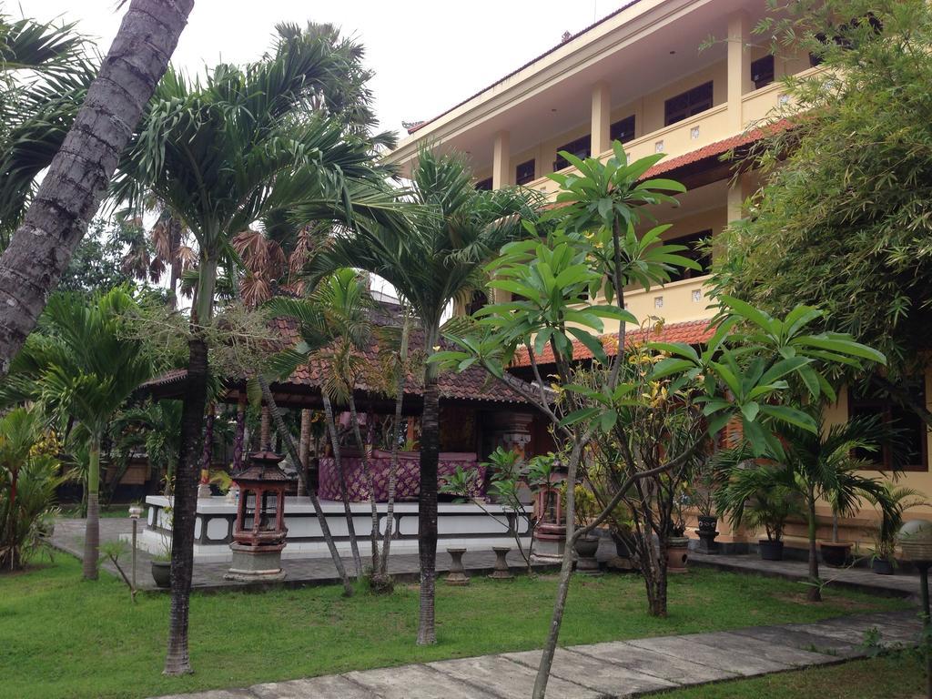 Mekar Jaya Bungalows Кута Екстериор снимка