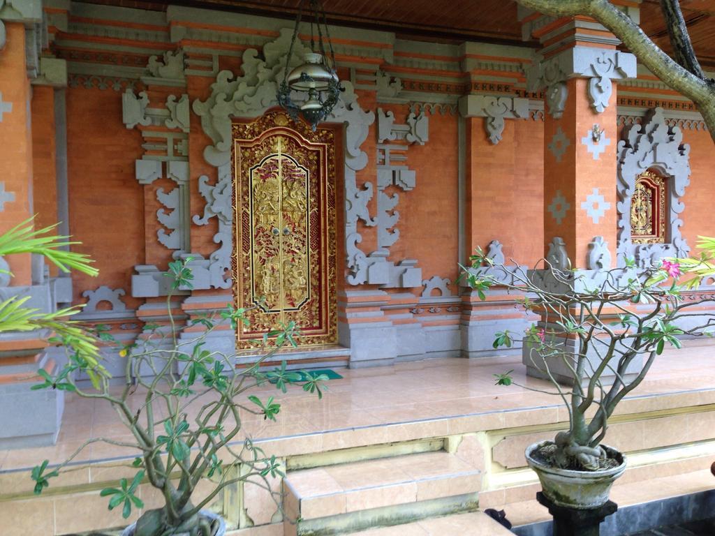Mekar Jaya Bungalows Кута Екстериор снимка