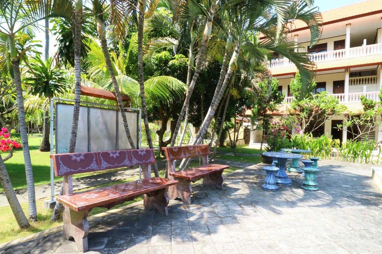 Mekar Jaya Bungalows Кута Екстериор снимка