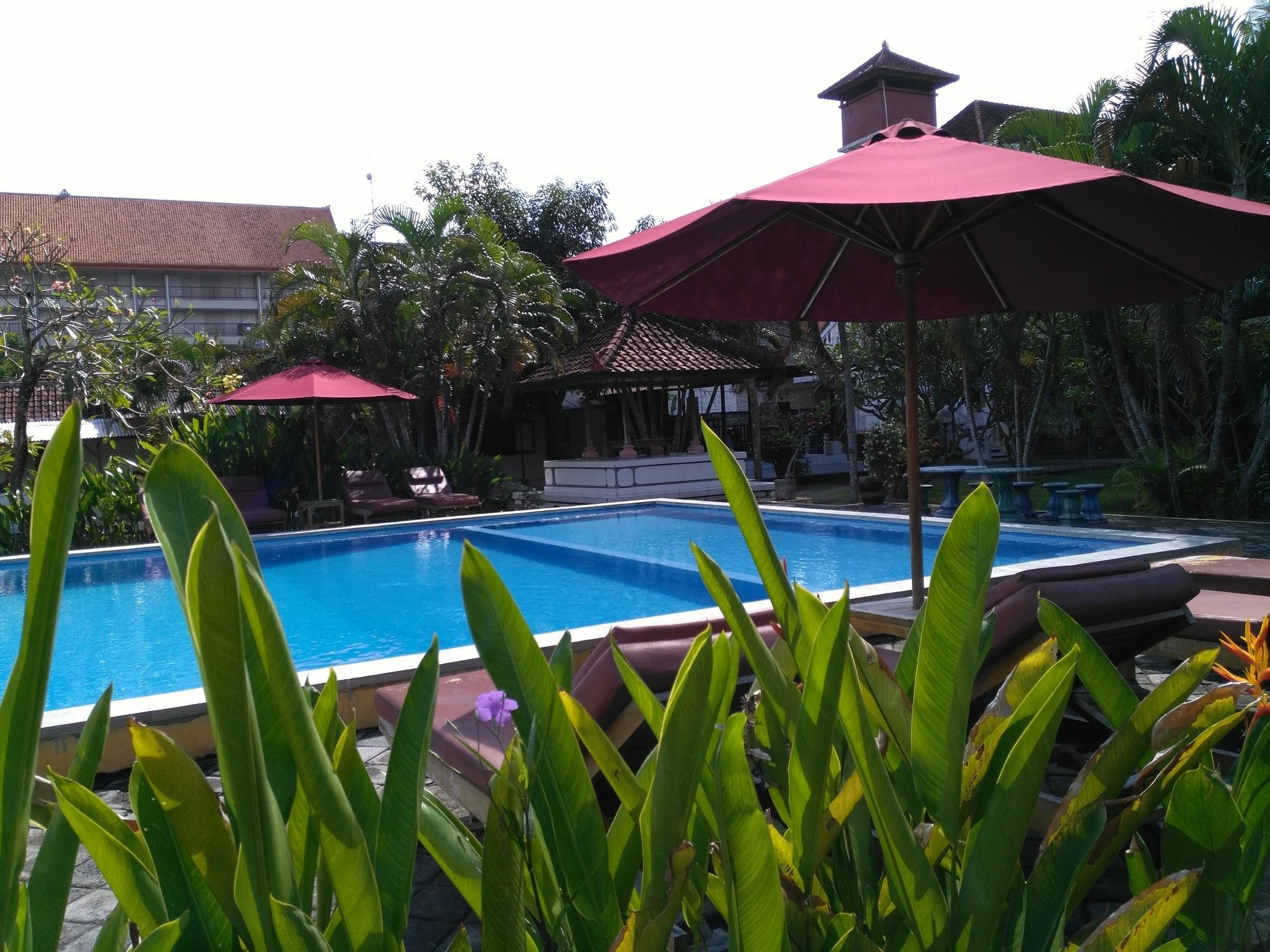Mekar Jaya Bungalows Кута Екстериор снимка